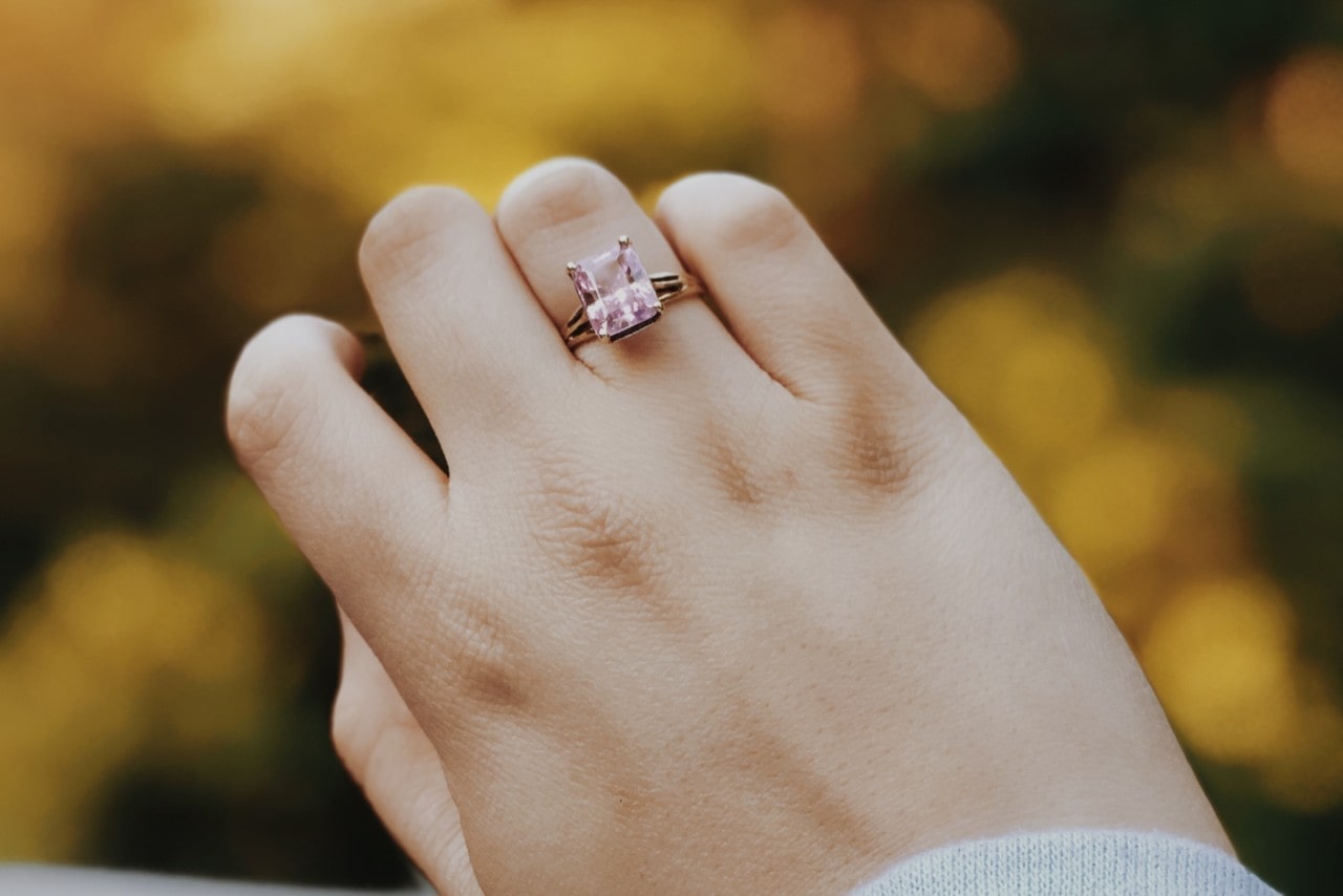 emerald fashion ring